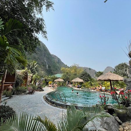 The Goat Boutique Resort ニンビン エクステリア 写真