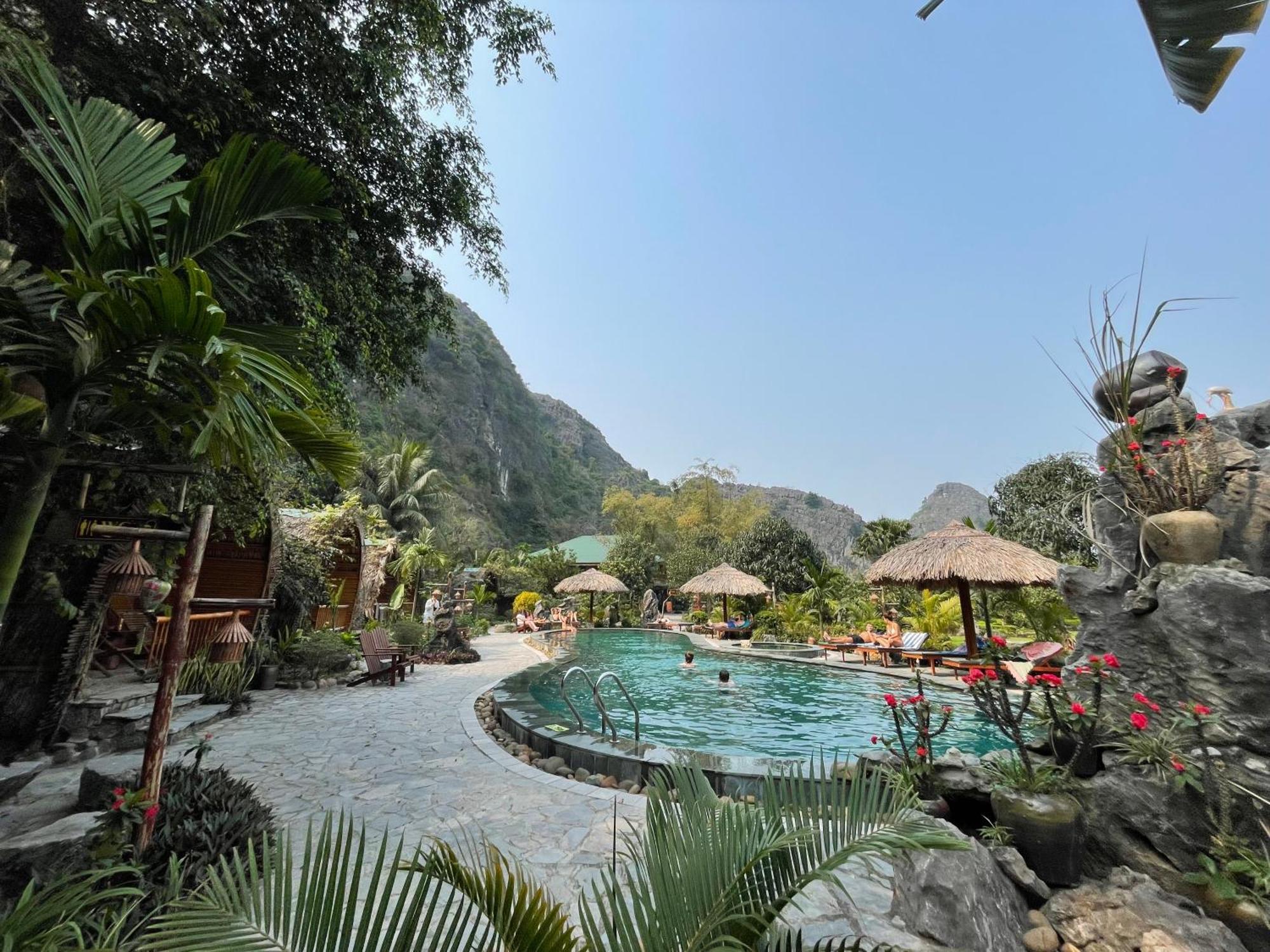 The Goat Boutique Resort ニンビン エクステリア 写真